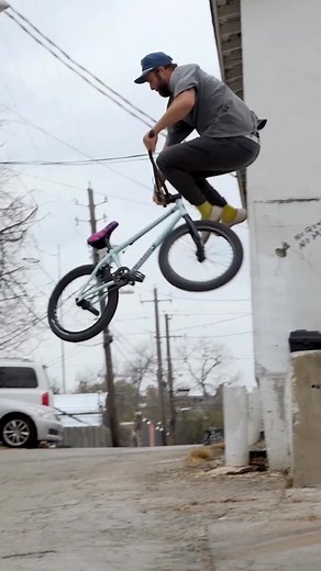 To say the @odysseybmx team is stacked right now is quite an understatement. Peep 10 minutes of bangin’ highlights from 2022 on digbmx.com | DIG BMX