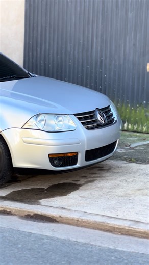 Volkswagen Bora 1.8T: Performance and Features Explained