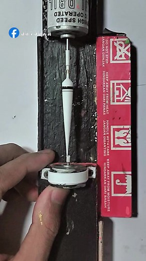 5.2K views · 21 reactions | painting a cone-top fishing pole with a simple motif #fblifestyle #tutorial #craft #creation #creative #angler #usefulknowledge #gofishing #fishingmania #fishingfloatelegan | Oby Jqka | Facebook