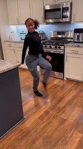 💃🏽My baby MURDERED this aye bay bay challenge. #thatsdiya #reels #viralvideo #viralreels #ayebaybaychallenge #baybaychallenge #dancelife #dance #kidsdance #gliding #beautiful #cleankitchen #dancer #babygirl #dancemode | Deyanne Berkeley