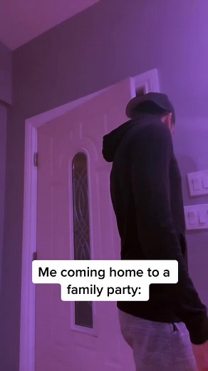 Walking into a family party part 3 🤣🤣 #caribbean #westindian #caribbeanparty #trinidad #nyc #fyp