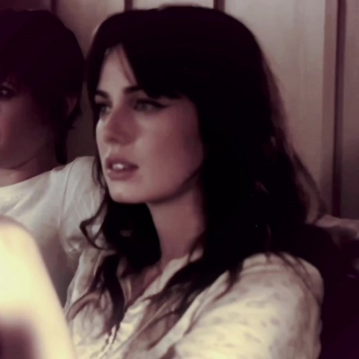 Exploring Jenny Schecter's Journey on The L Word