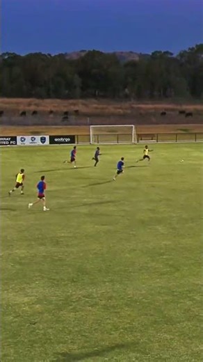 Training P2: Counter lob pass #soccer #football #soccergoalkeeper #shorts