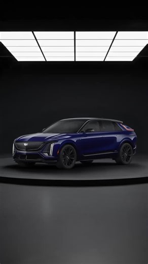 49K views · 405 reactions | #CadillacLYRIQV tan única y electrizante como sus colores, ¿Cuál combina con tu garage? | Cadillac | Facebook