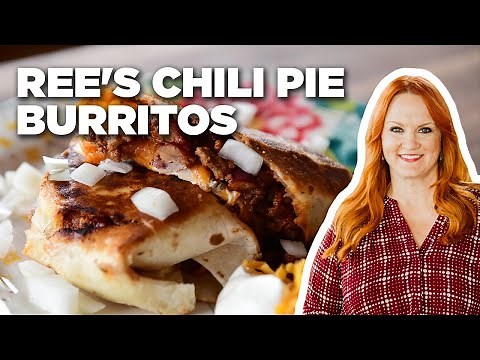Ree Drummond's Chili Pie Burritos | The Pioneer Woman | Food Network
