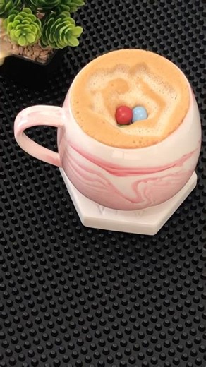 HOMEMADE EASY COFFEE LATTE #coffee #latte #coffeelover #drink #recipe #shorts