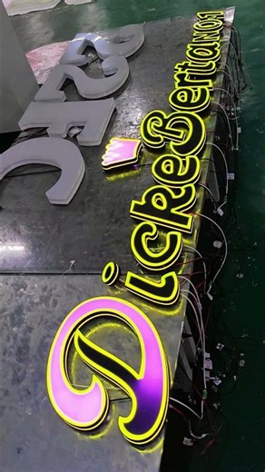 Light up your brand, with luminous characters! #signshop #signmaking #lamplight