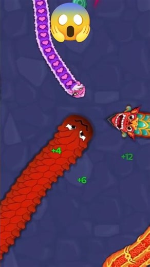 🐍😱 Worms Zone io gameplay.crezy Worm 🐛#wormszone #slingshot #snakegame