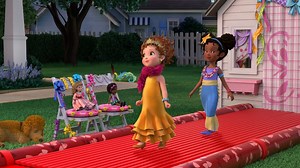 Nancy Versus Dudley; Nancy Makes Her Mark – Fancy Nancy (Season 1, Episode 4) - Apple TV (CA)