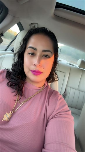 Putting up the sign AND sharing a Realtor hack 👀👇 ✨ Zip ties = game changer for sign installs 🚨 LOT FOR SALE in Brooksville, FL 🚨 ✔️ Spacious lot ✔️ No HOA ✔️ Build your dream home or invest Sign is up ✔️ Marketing is active ✔️ Opportunities like this don’t last ✔️ Jeny Luz Hoyos | REALTOR®️ 📲 (352) 777-6961 💌 myagentjeny@gmail.com 🌐 jenyhoyos.floridasateamrealty.com 🏢 Florida’s A Team Realty powered by Sellstate Colocando el letrero Y compartiendo un truco de Realtor 👀👇 ✨ Los zip ties