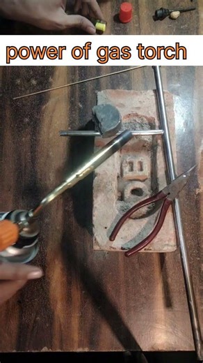 🔥“1-Min Home Welding 🔥 Gas Torch Use, Beginner Welding Tip — Gas Torch Method!”#viralshort