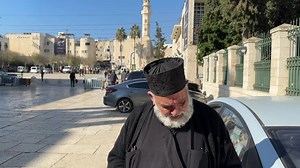 BETHLEHEM Map Vwayaje Izrayèl ak Palestine depi 2000, sa a se premye fwa mwen wè kote sa vid konsa. M te gen chans entèvyouve prèt ki an chaj nan legliz la Otodòks grèk Bethlehem nan, se anba legliz sa krèch kote jezi te fè la ye. Li la depi 53 zan. li menm tou, li pa janm wè li vid pandan fèt Nwèl yo. | Jhonson Napoleon