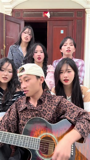 lily vang neej khuam siab😔#lilyvangneejkhuamsiab #苗族歌曲 #苗族歌曲翻唱