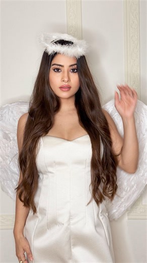 Krishna Mukherjii on Instagram: "Happy Halloween everyone 🎃🧚 Hope you like the look 🥰"