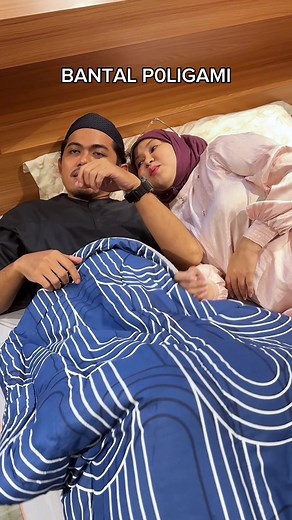 Beli Bantal Poligami & Bed Cover Lengkap di Lombok