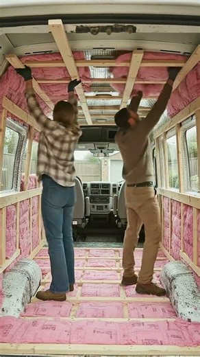 Couple Builds a Luxury Camper Van 🚐❤️