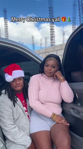 Vidéos de Zari♋️❤️ (@zari___25) au sujet de Merry Christmas