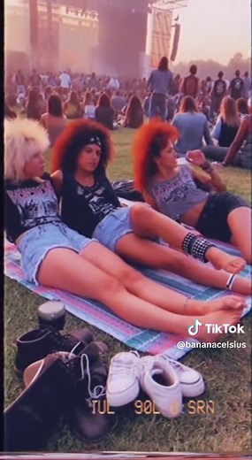 Found footage - Outdoor heavy metal concert #1980s #skidrow #music #nostalgia #feet