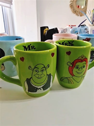 Tazas Pareja para San Valentín ❤️❤️❤️🩷🩷🩷💙💙💙💙🩵🩵 seginos en instagram Oink_tazas #amor #parejas #diadelamor #tazas #showroom