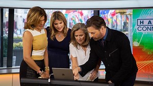 Harry Connick Jr. teaches the team to play piano with new tech
