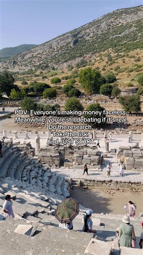 Faceless marketing = $$$ without ever showing your face 😎 Think: niche pages, voiceovers, AI tools & smart content strategies. ✅ No camera ✅ No awkward talking ✅ Just results 📚 Snag my FREE guide to get started today — it’s beginner-friendly & 100% faceless. 👇 Comment “YES” to get my free guide to learn more. #digitalmarketing #FacelessMarketing #wealth #howtomakemoneyonline