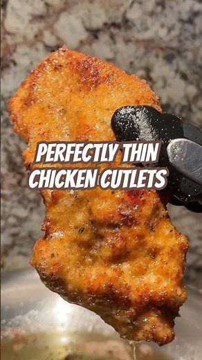How to slice chicken breasts fast, safe & thin.🍗👌🏼 #tips #recipe #cooking #kitchen #howto #shorts