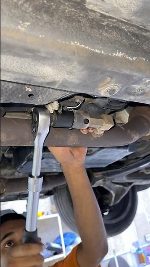 How To Remove Oxygen Sensor2 #oxygen #catalyticconverter #viralvideo