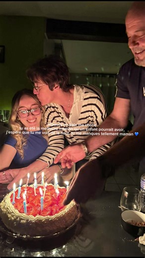 un peu de ma maman 💙 désolée c’est très très long. (j’ai mit jjgoldman en fond aka le deuxième amoureux de ma mère après mon père) #pourtoi #prt #maman #deces