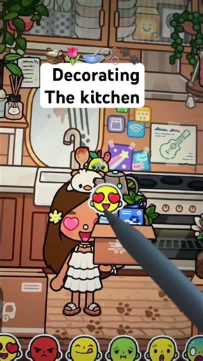 Decorating the kitchen in toca #tocaboca #freegift