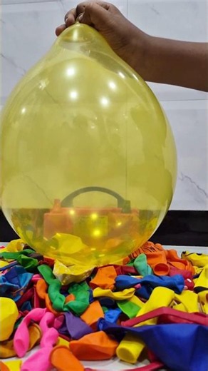 inflating and deflating video of balloons #asmr #balloon #poppballons #oodlysatisfying#trending