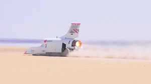 Bloodhound LSR hits 501mph! 😎 Watch as the team completes run profile 6 and goes 501mph with a double chute deployment #2019HST | The Bloodhound Project