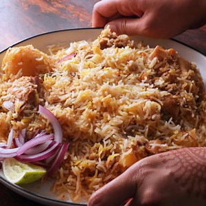 Simple Kolkata Style Chicken Biryani, kolkata food recipe, chicken biryani recipe, traditional biryani