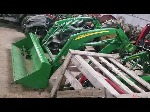 Like new John Deere 300CX Loader for sale in TN Feb., 2021