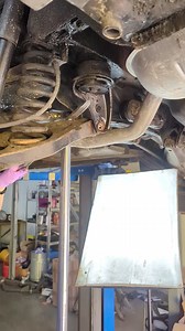 1.7M views · 7.4K reactions | Classic Taxi Problems #Mercedes #W124 #Mechanic #repair #diy | Marius RBE | Facebook