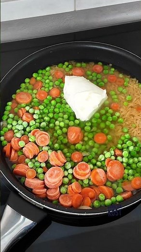 Kritharaki-Pfanne mit Würstchen - Familienkost Rezept #kritharaki