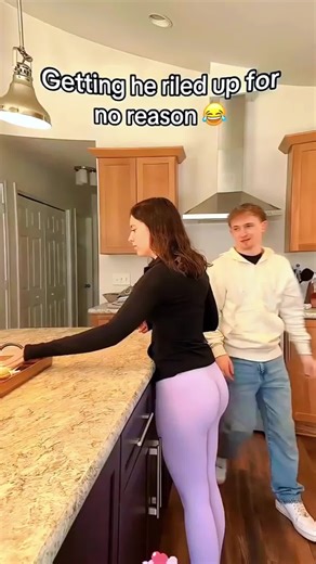 Funny prank us : Getting her riled up for no reason #funny #funnyvideos #prank #scare #asmr