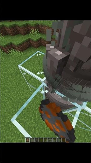 Minecraft Anvil vs Creaking💀 #minecraft