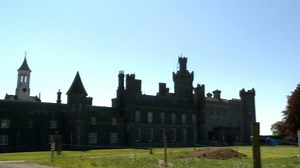 Ghostcircle TV is BACK: Season 3 - Episode 3 👻👻👻 From: Tulllynally Castle Time: 9pm Wednesday 25 October Channels: SKY Channel 212, Freesat Channel 161 🎃🎃🎃 | Ghostcircle