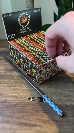 Samuel the Sloth (@zzzsrollingpaper)’s videos with Romantic - ADTurnUp