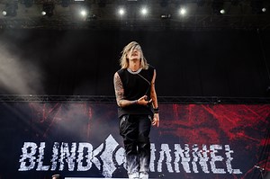 Así suena el nuevo single de Blind Channel