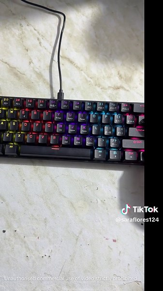 Teclado Mecánico Mini: Sensación Premium para Jugadores