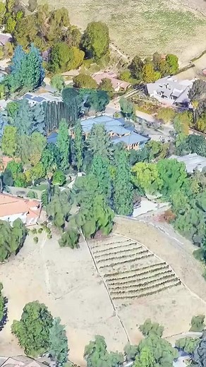 Nicki Minaj’s house in California worth $19.5M #nickiminaj #rapper #celebrity #mansion #us | Real Estate of Stars