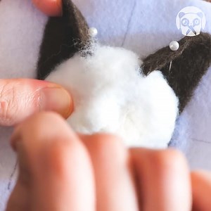 1.4M views · 43K reactions | Making A Needle Felted Cat Partner: wakuneco IG: https://www.instagram.com/wakuneco/ FB: https://www.facebook.com/wakuneco.felt/ YT: https://www.youtube.com/c/wakuneco | Genius Panda | Facebook