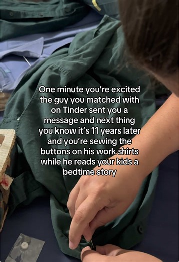 How We Met: A Tinder Love Story