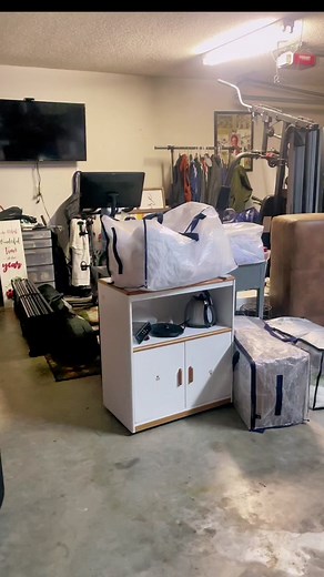 Transforming Your Garage into a Stylish Party Room: Ideas and Tips