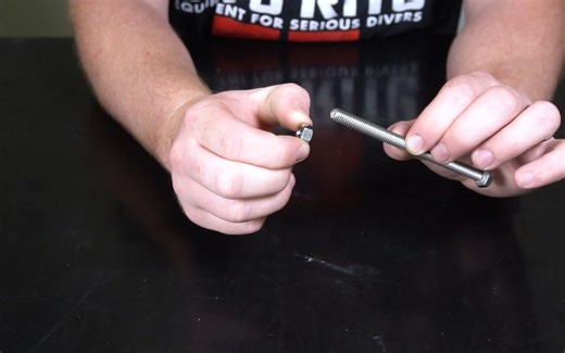 潜水经验分享-如何组装双瓶系统