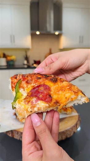 Minoo Mahdavian 🍋 on Instagram: "SHARE this with a pizza lover! 🍕 It’s a pizza party every week at @minoomakesstuff house, and you’re invited 🥳 But if you can’t make it… don’t worry! With just 4 simple ingredients you can host your own. COMMENT below for my 4 ingredient Neapolitan pizza dough recipe card… … but not before you follow @minoomakesstuff for more🫶🏻 - - - - - - - #pizzadough #pizzadoughrecipe #pizzadoughfromscratch #neopolitanpizza #homemadepizzas #homemadepizzadough #pizza #pizz