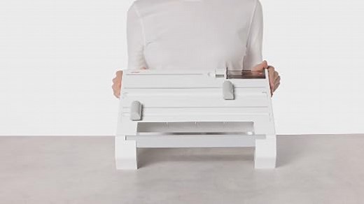 Leifheit Wandrollenhalter Parat Plus ComfortLine-Serie, für jede Küche, bewährter Schneidabroller für Alu- und Klarsichtfolie, Folienschneider mit Spezialmesser