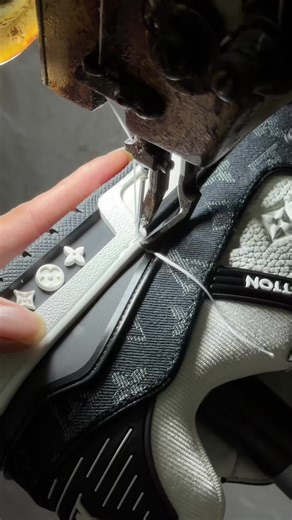 #fouryou #shoes #lvtrainers #sneakers #titok | Sneakers