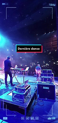 Indila en Concert: Dernière Danse Live 2022